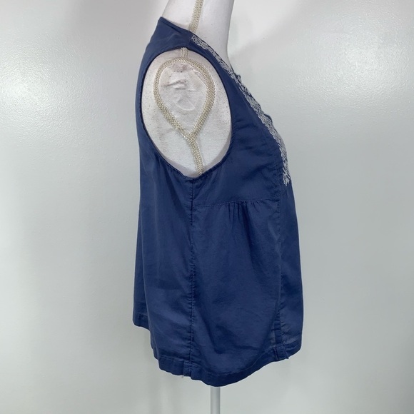 Old Navy Blue and White Embroidered Pop Over Top - Picture 2 of 8